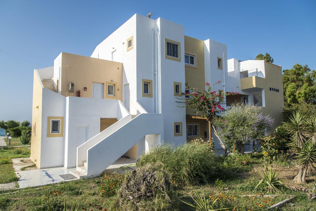 Byron Apartments Tigkaki  Exterior photo