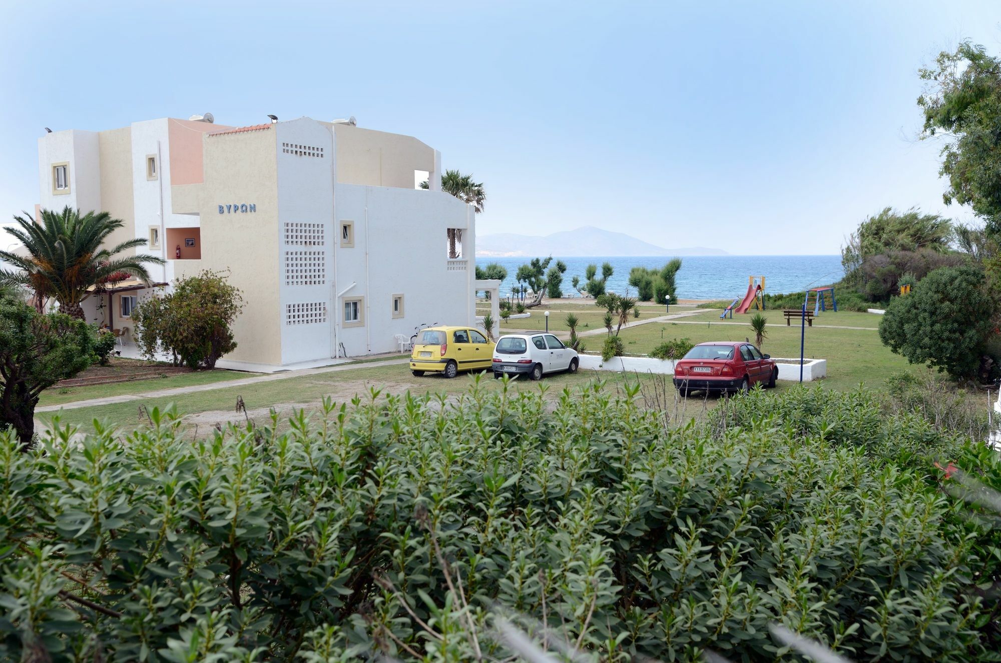 Byron Apartments Tigkaki  Exterior photo